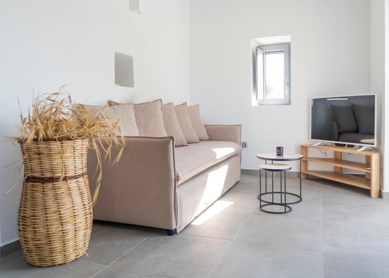 Santa Marina Syros Villa Liaropá Екстериор снимка