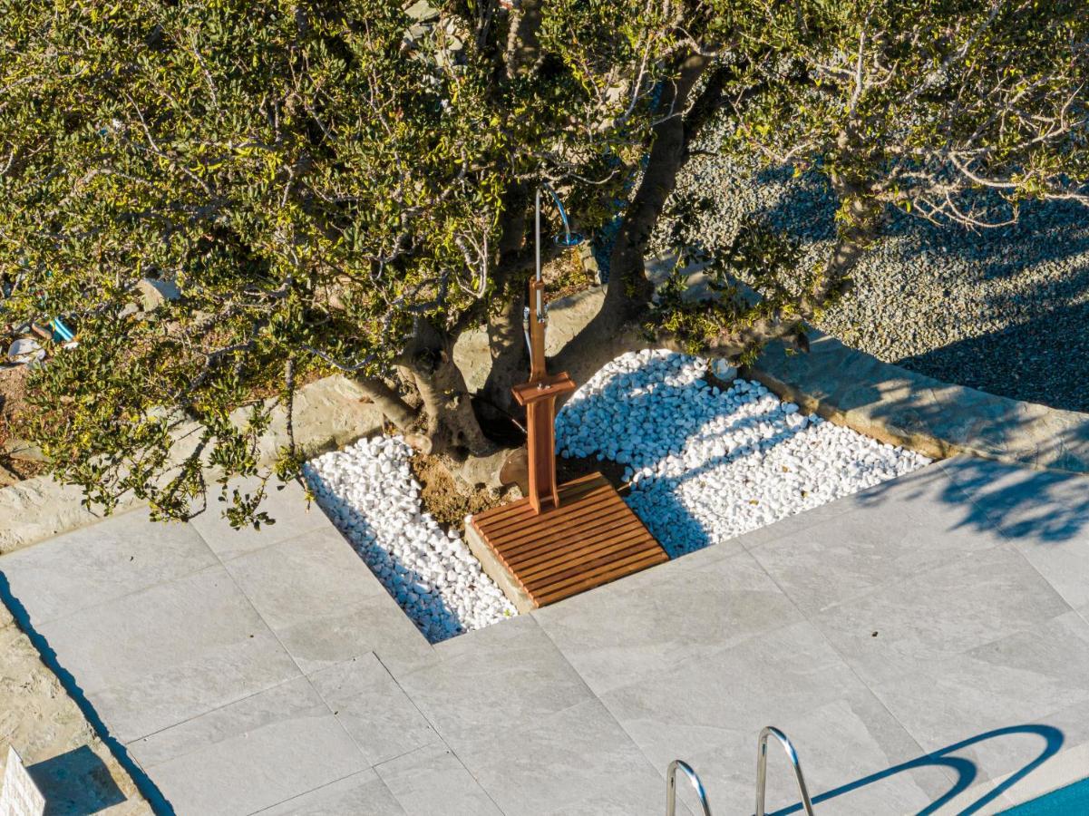 Santa Marina Syros Villa Liaropá Екстериор снимка